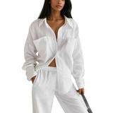 Set asortat minimalist, lejer, cu cămașă și pantaloni