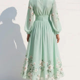 Florina | Rochie midi verde deschis cu decolteu plisat în formă de V din șifon