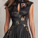 Patricia | Rochie Midi Satinată Neagră cu Model Floral și Plisaje