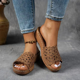 Lavinia - Sandale cu Design Floral Chic
